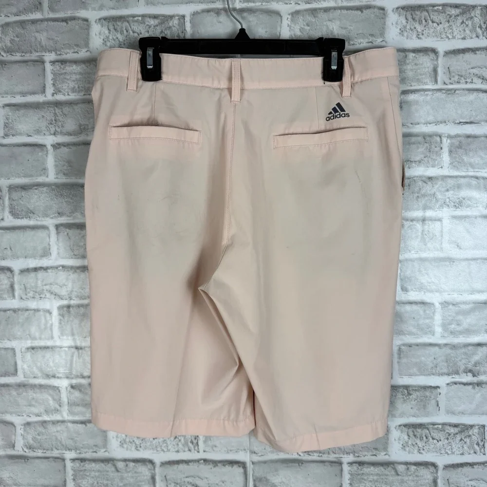 Adidas Ultimate365 Mens Golf Shorts Peach Pink Size 34 Performance Stretchy